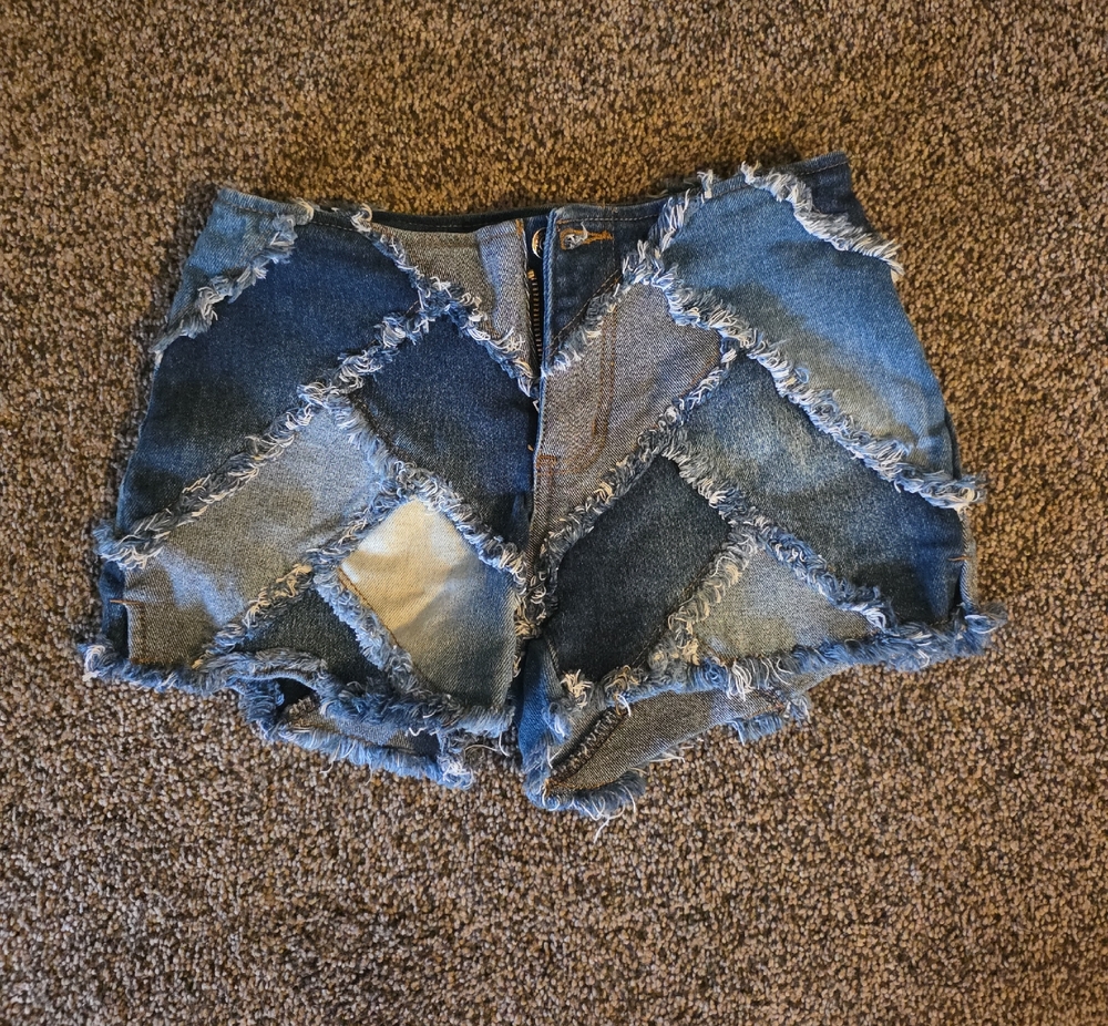 Zana Di Distressed Patchwork Denim Shorts - Blue